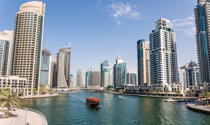 Best Locations to Buy a Villa in Dubai UAE